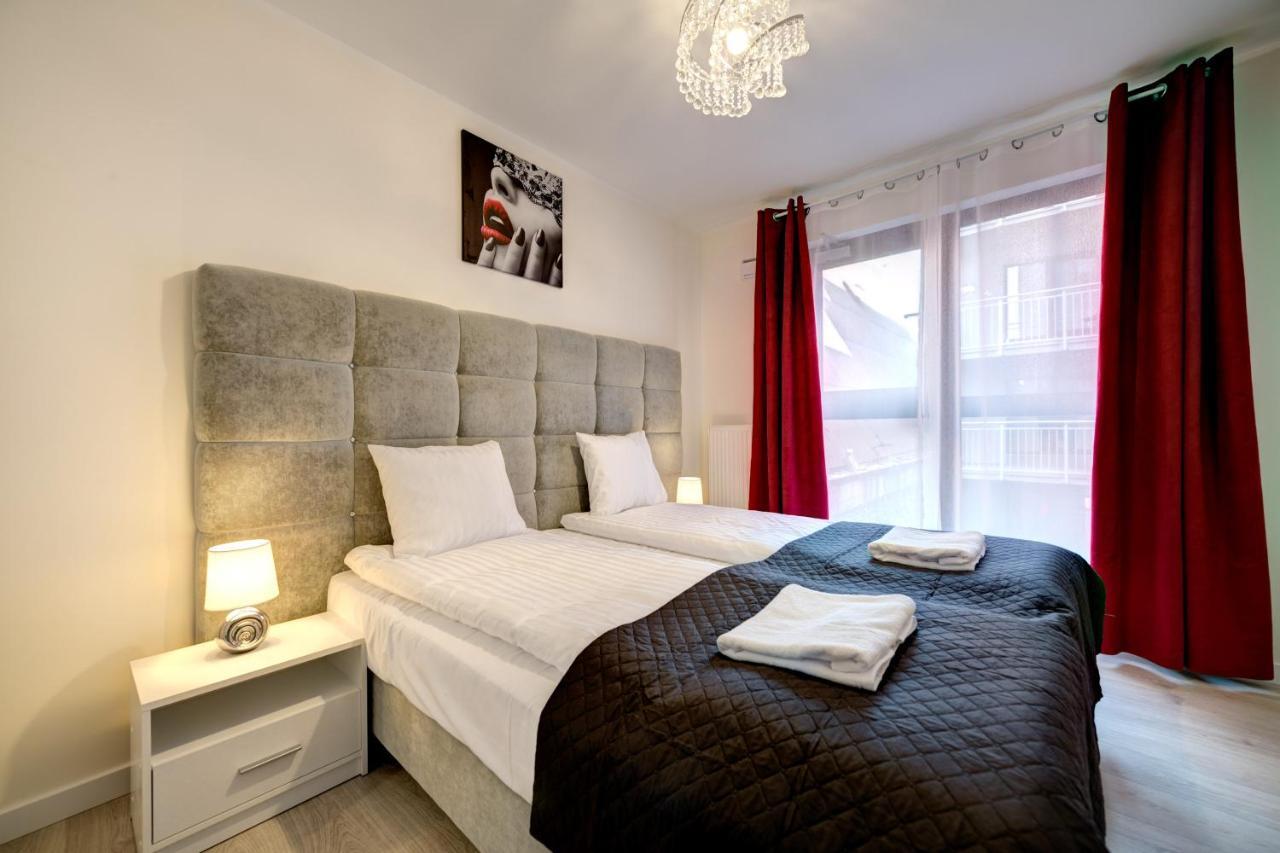 Live & Travel Apartments - Waterlane Island Γκντανσκ Δωμάτιο φωτογραφία